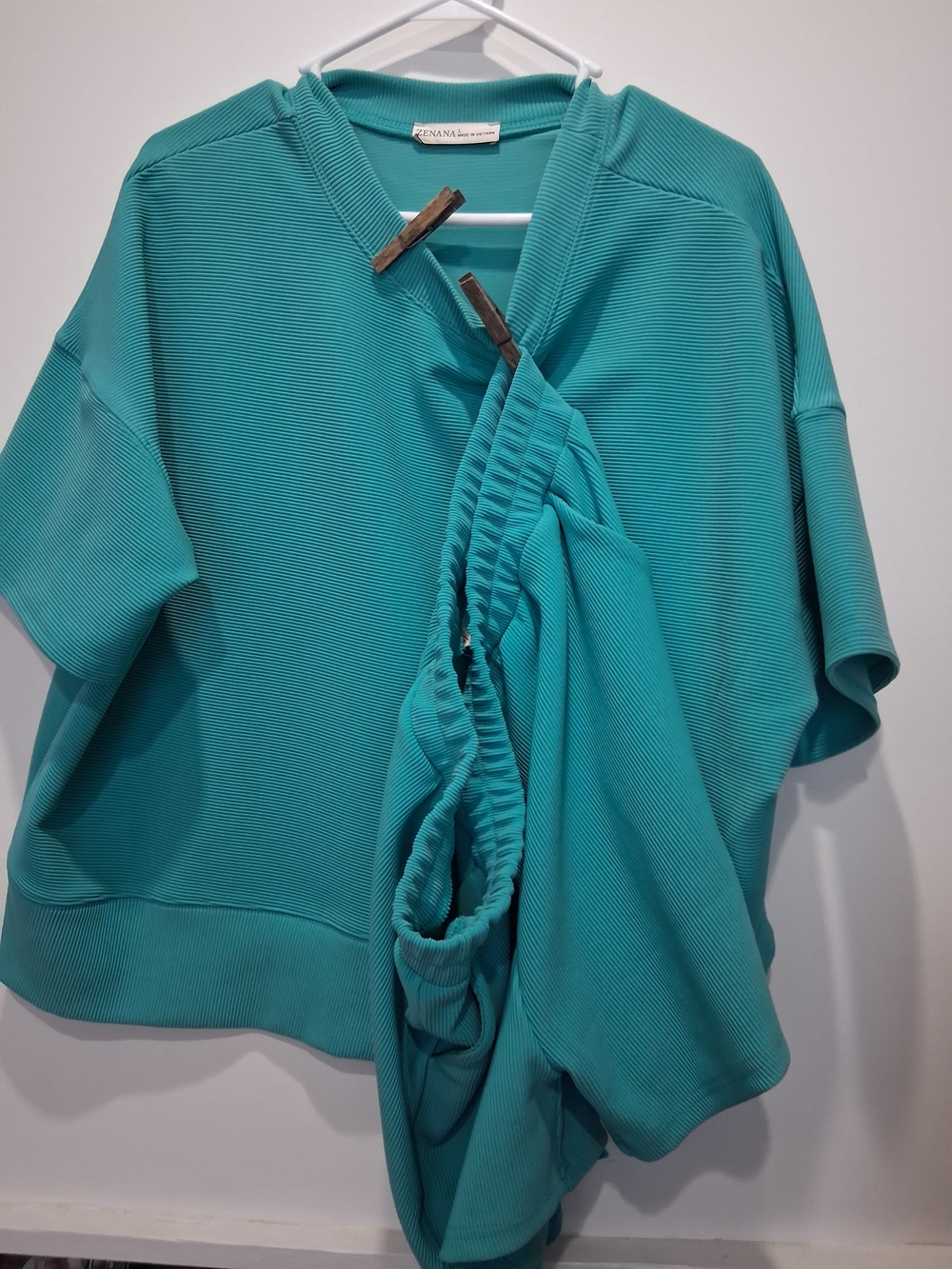 Zenana Outfitters Teal Ribbed Short-Sleeve Sweatshirt And Shorts.